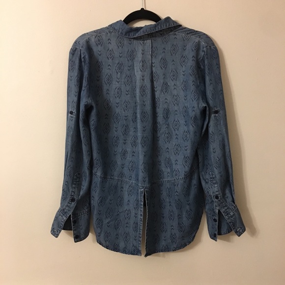 Cloth & Stone | Aztec Split Back Button Down Shirt - Picture 5 of 7